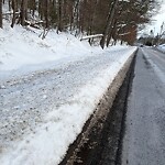 Unshoveled Sidewalk at 93–109 Nashua Rd, North Billerica