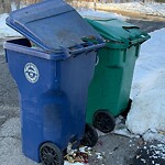 Trash/Recycling at 1–5 Eliot St